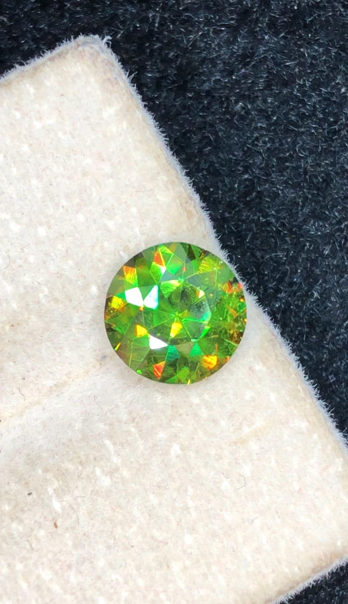 Chrome Sphene 2.00ct Round Cut • Vivid Fire • Skardu Source