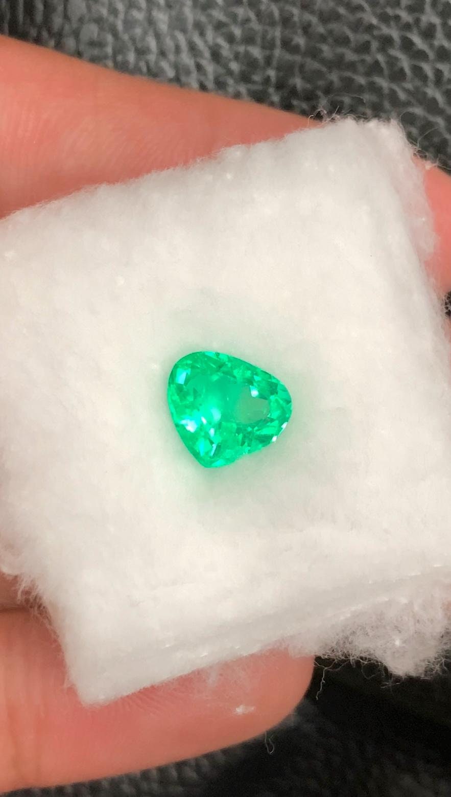 Natural Colombian Emerald: Pear Cut Green Gemstone, 2.68 Carats