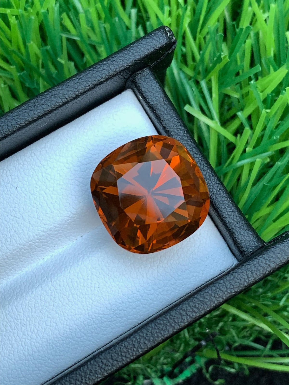 Orange Citrine Gemstone: 19 Carat Round Cushion Cut, November Birthstone