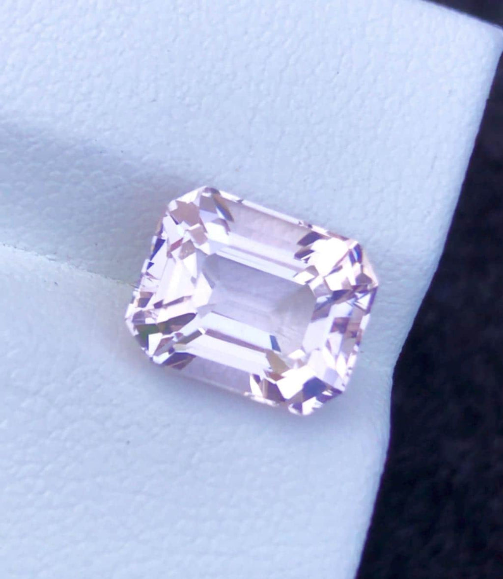 Pink Morganite 4.15ct Emerald Cut Loose Gemstone – Skardu Pakistan