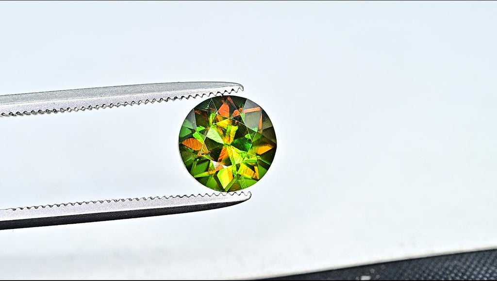 Natural Green Sphene Gemstone: Round Cut Loose Jewelry Stone, 2.2 Carats