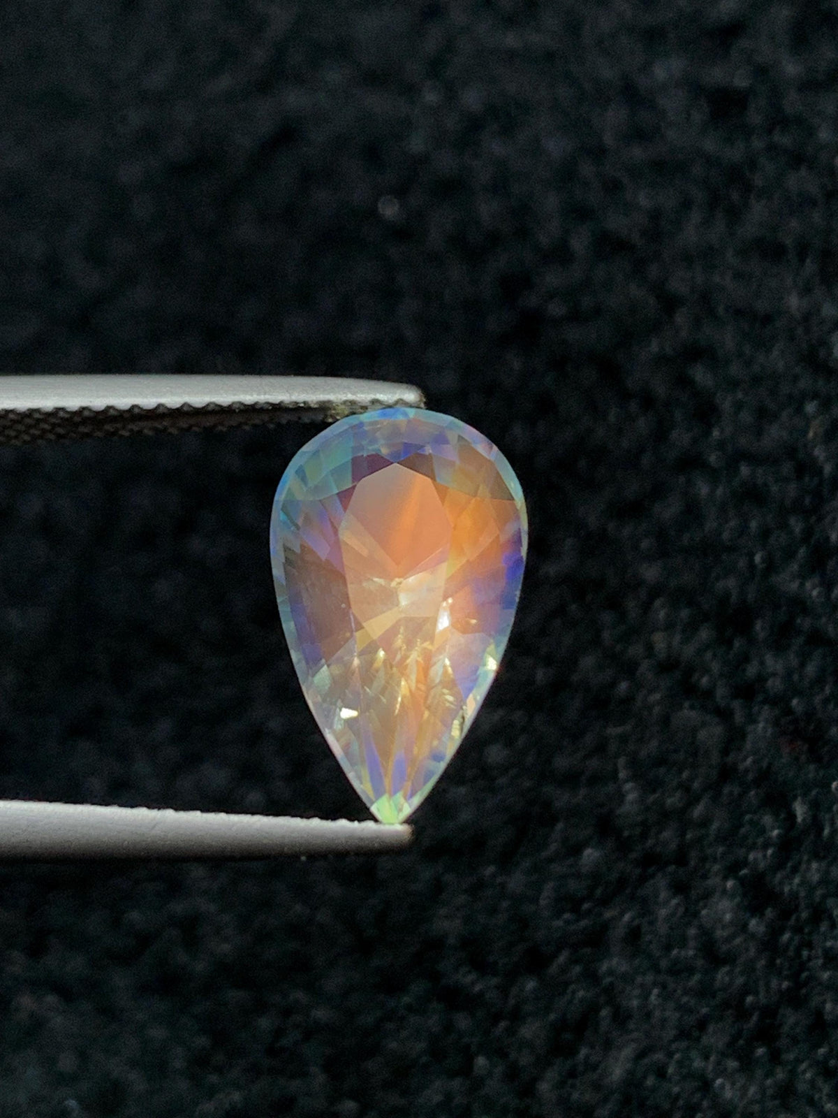 Rainbow Moonstone Gemstone: Pear Shape, VVS Clarity, Madagascar Origin