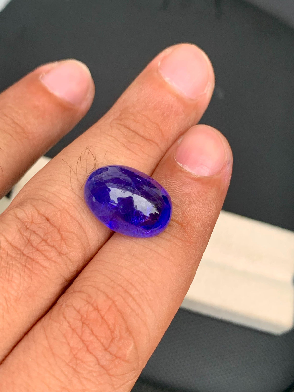 AAA Tanzanite Cabochon: 14.65 Carat Loose Gemstone - December Birthstone