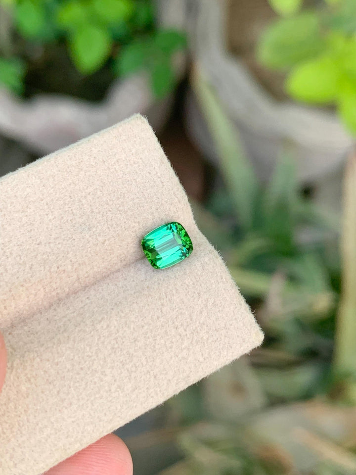 Cushion Cut Bluish Green Tourmaline Gemstone: 0.95 CT Loose Ring Stone
