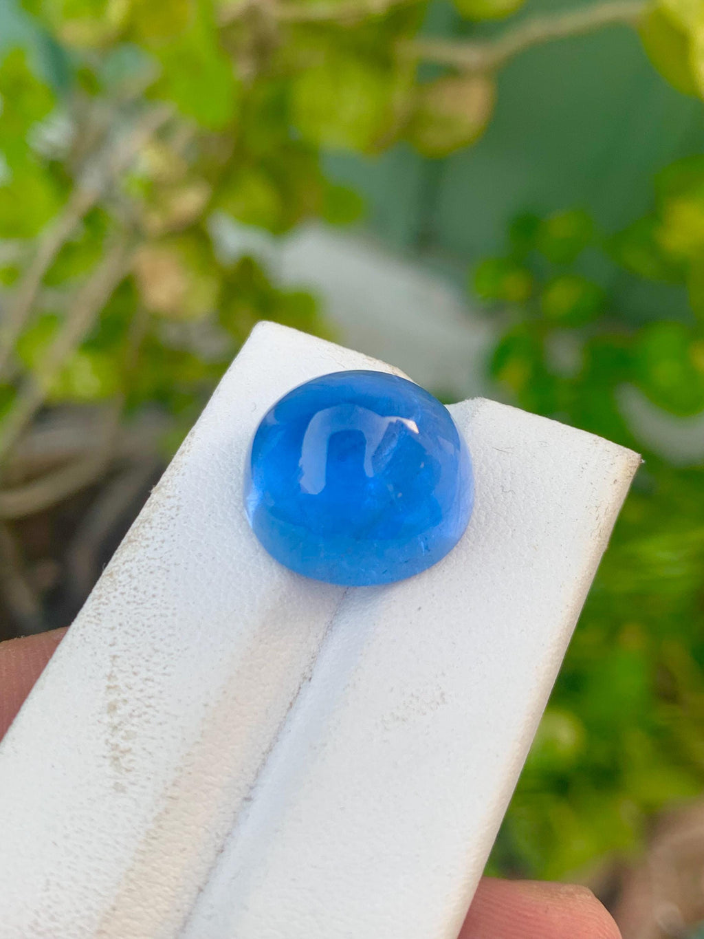 Santa Maria Aquamarine Cabochon: Deep Blue Gemstone, 22.60 CT