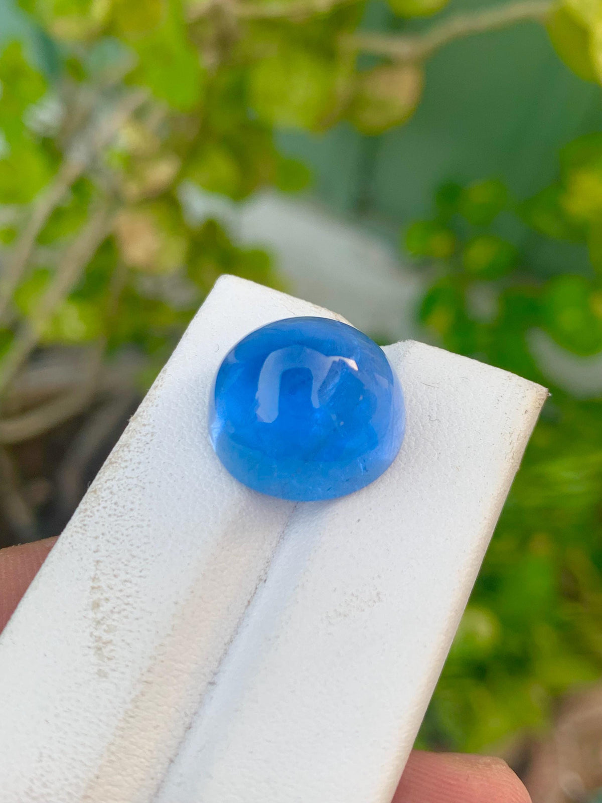 Santa Maria Aquamarine Cabochon: Deep Blue Gemstone, 22.60 CT
