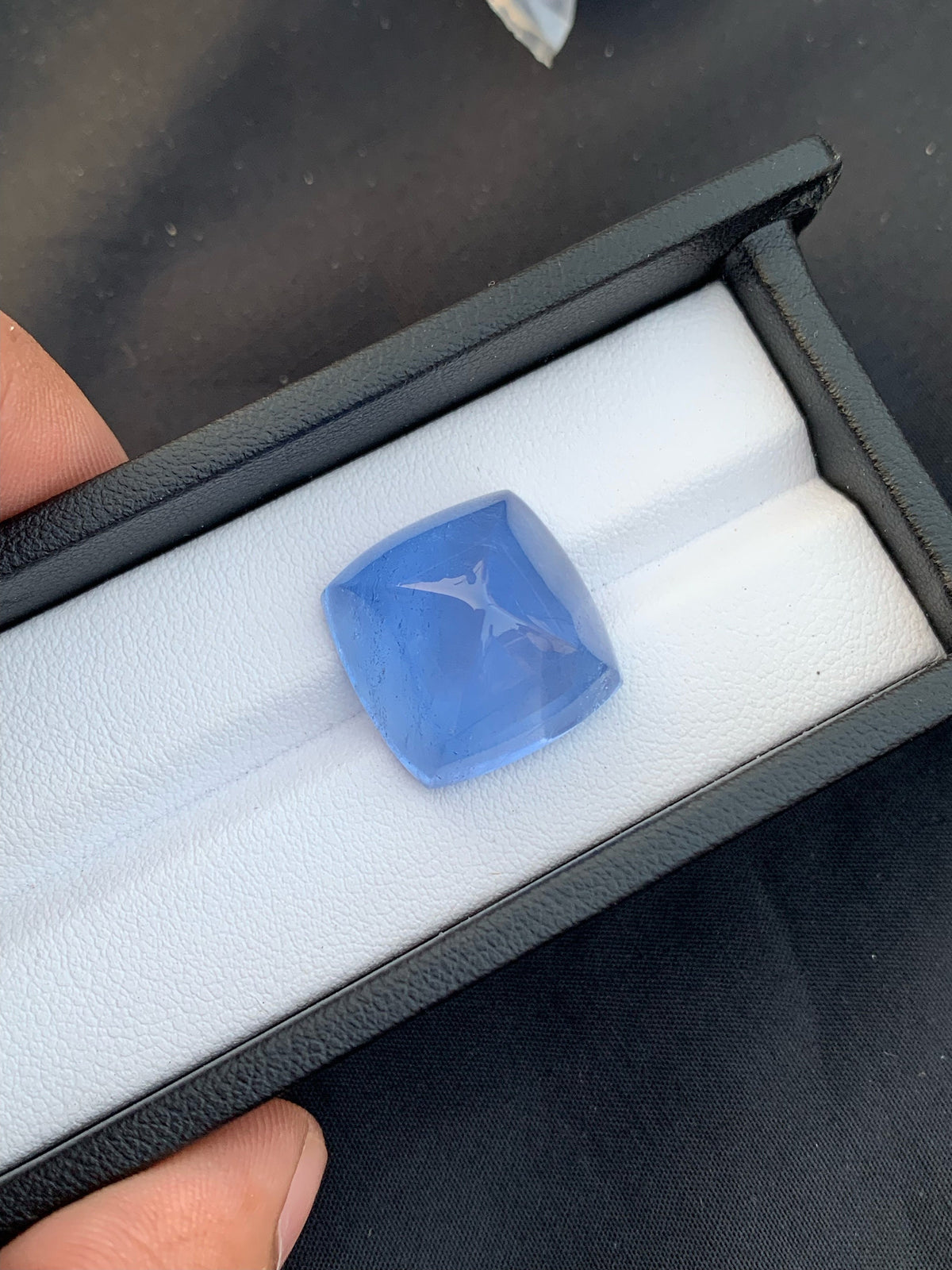 Santa Maria Aquamarine Cabochon: Deep Blue Gemstone, 28.35 CT