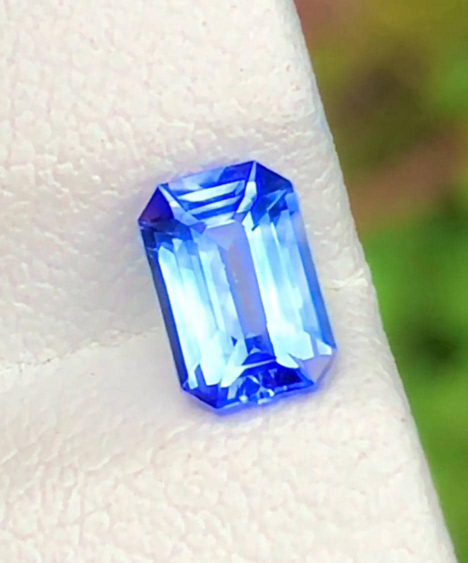 Blue Sapphire 1 ct Emerald Octagonal Cut Madagascar