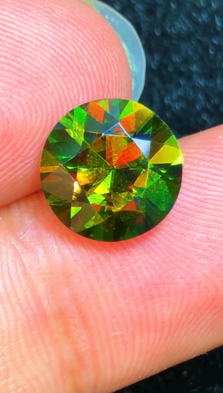 Sphene Titanite 3.90 ct Oval Cut Green Gemstone from Skardu Pakistan
