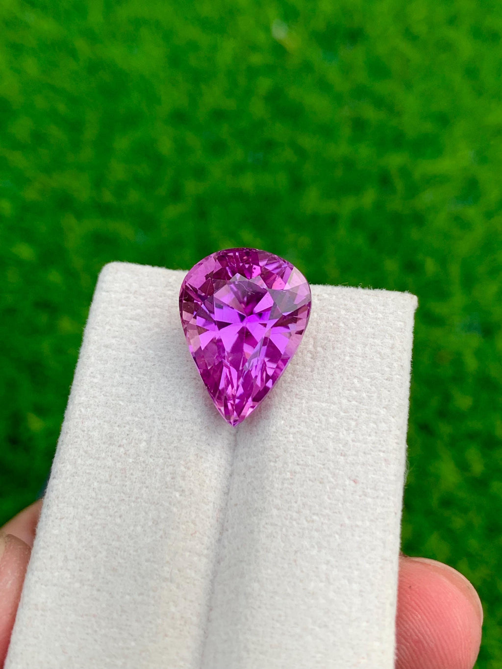 Deep Magenta Pink Kunzite Gemstone, Pear Cut, 13.65 CT, October Birthstone
