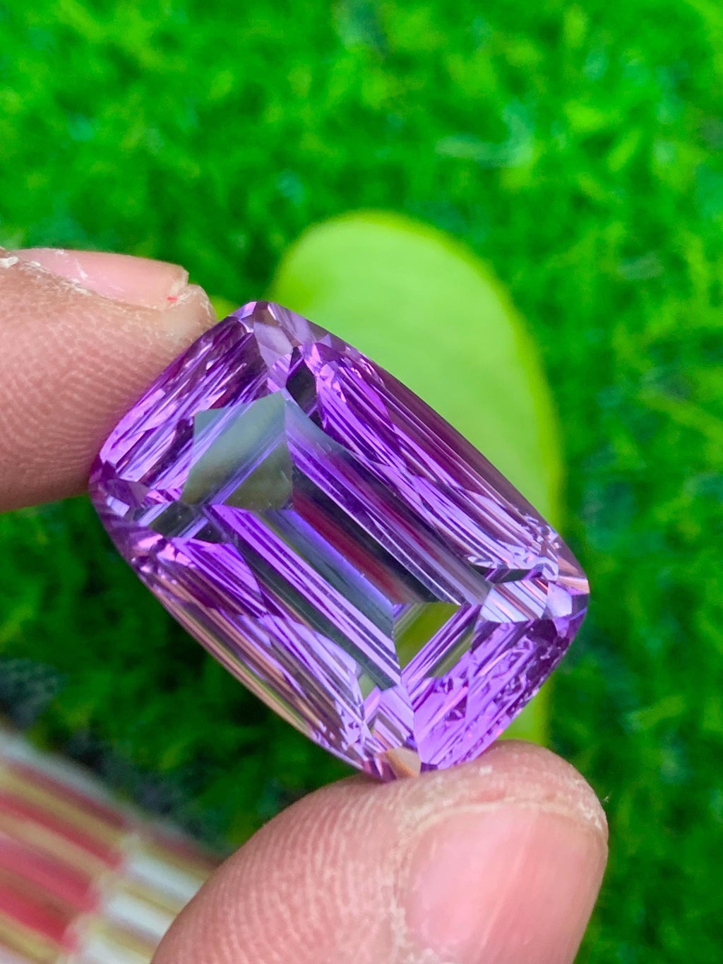 Fancy Cut Amethyst Gemstone: Natural Purple Ring Stone, 31.50 CT