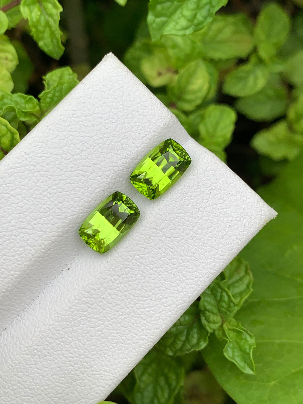 Lime Green Peridot Gemstone: 3.90 Carat Emerald Cut, August Birthstone