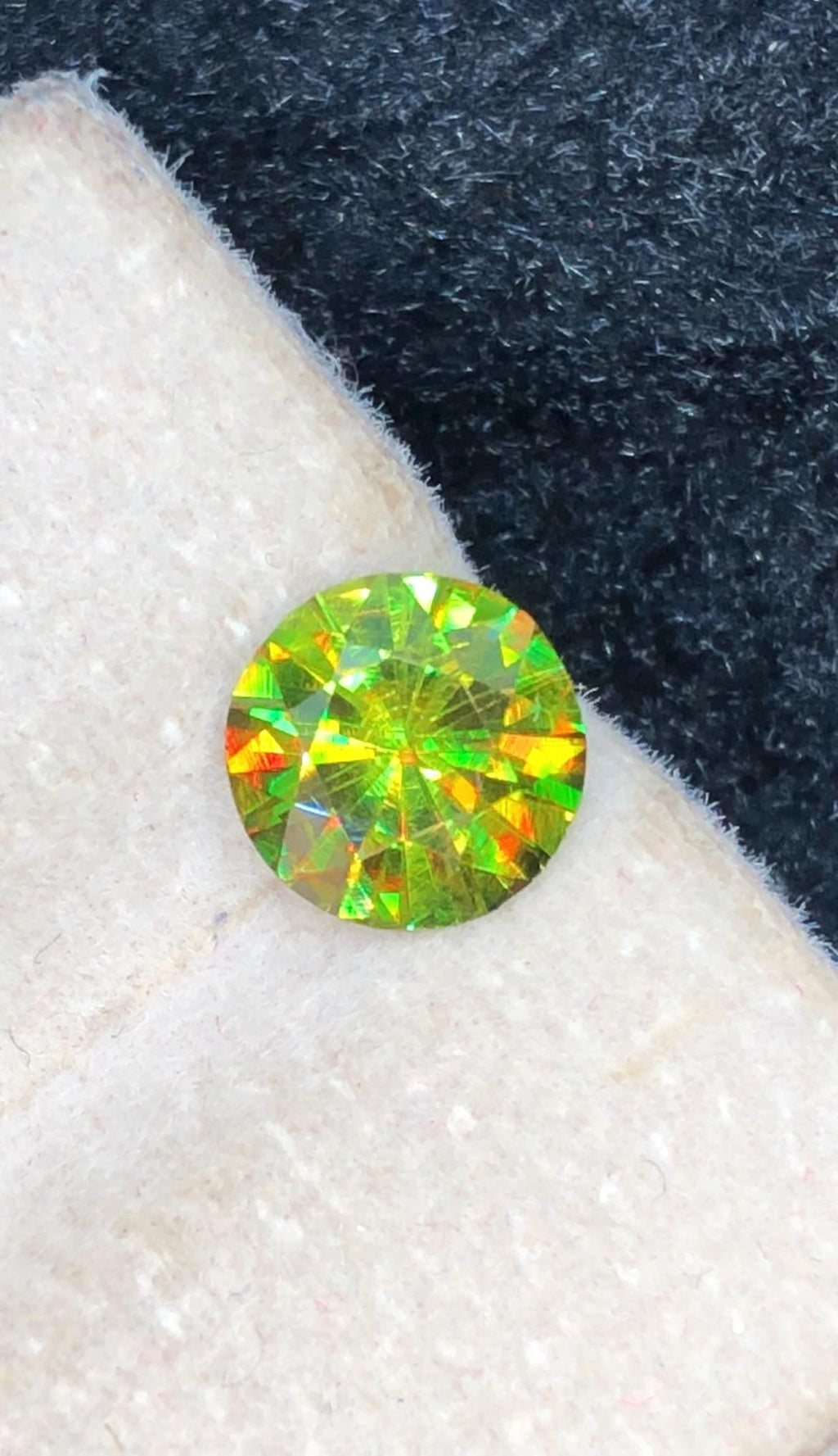 Chrome Sphene 1.60ct Round Cut • Full Fire • Skardu Source