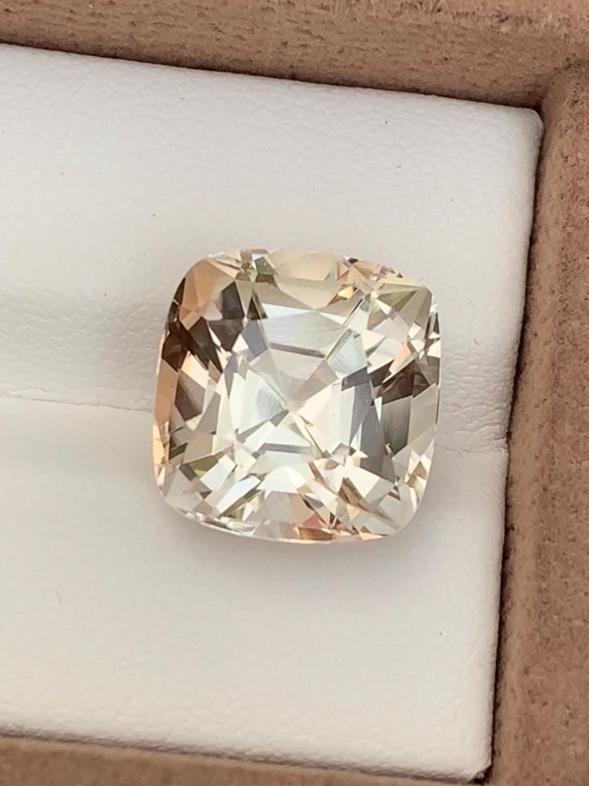 Golden Topaz 12.80ct Fancy Cushion Cut – Skardu Pakistan