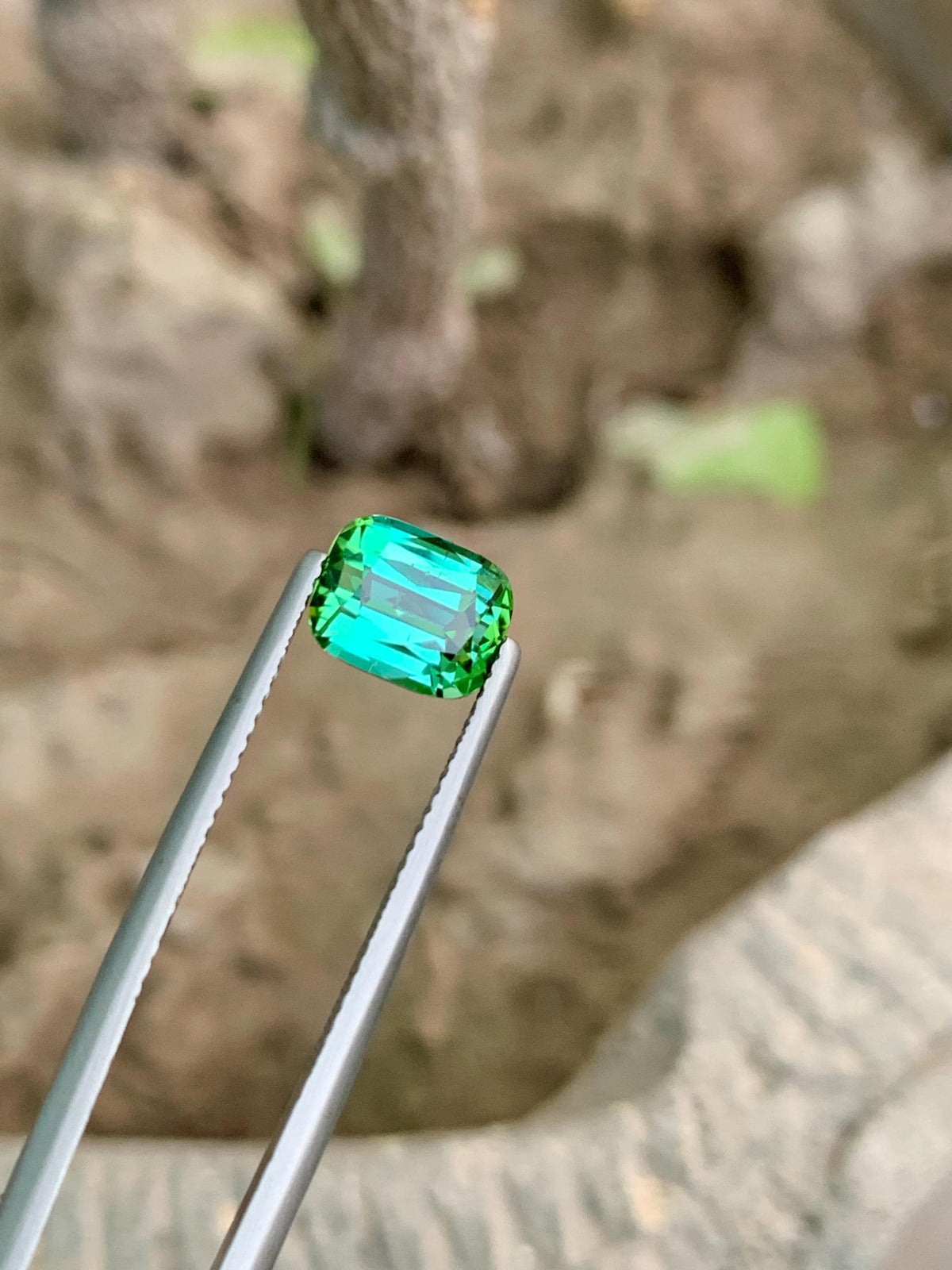 Natural Bluish Green Tourmaline Gemstone: Cushion Cut, 2.60 CT
