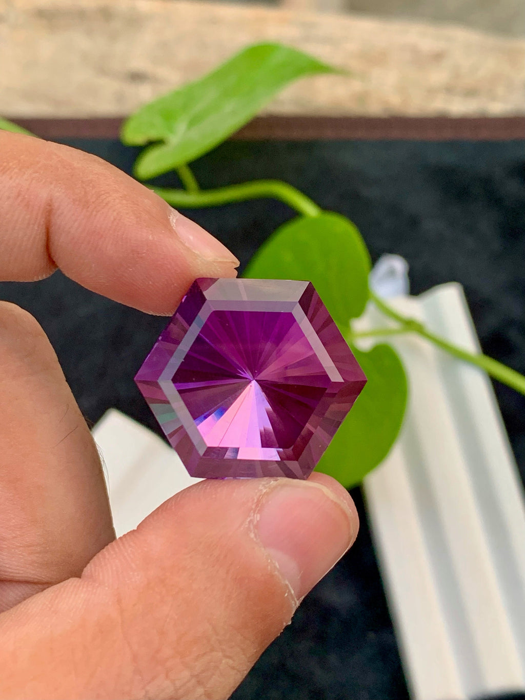 Pink Purple Amethyst Gemstone: 52.00 CT Fancy Cut Stone