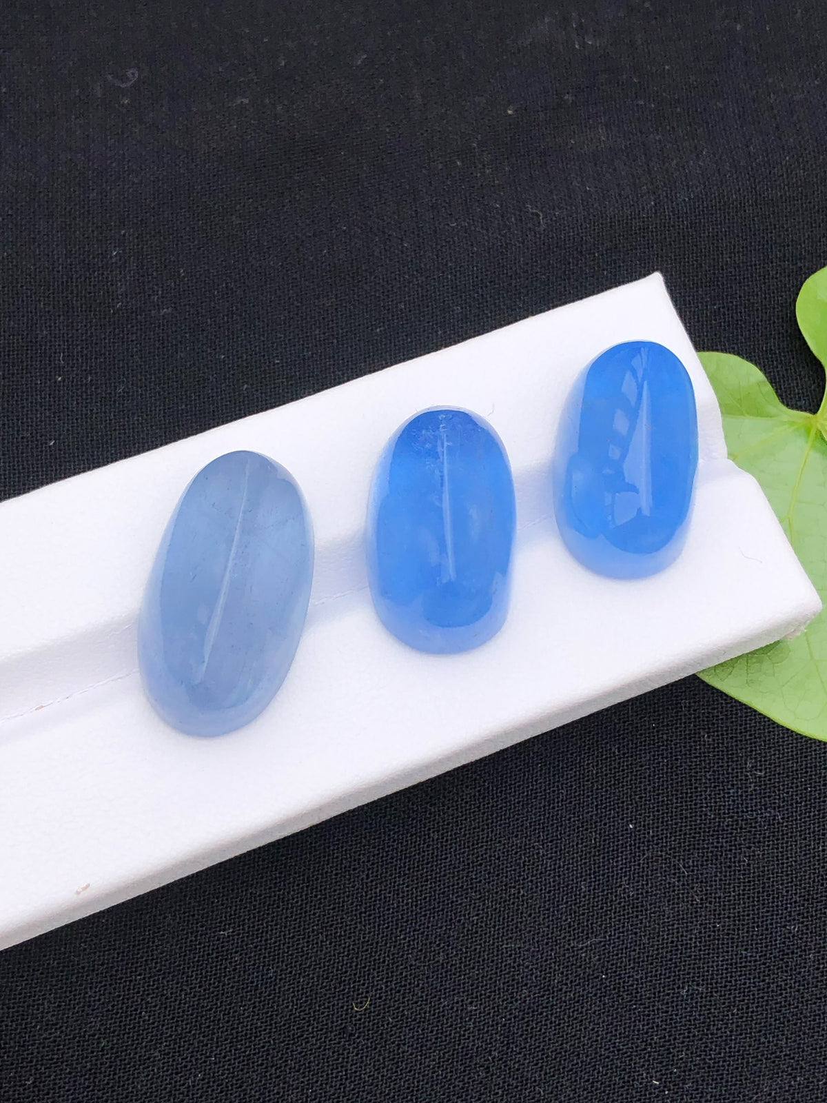 Natural Aquamarine Cabochon Gemstone Navy Blue Color  lot - 66.25 Carats