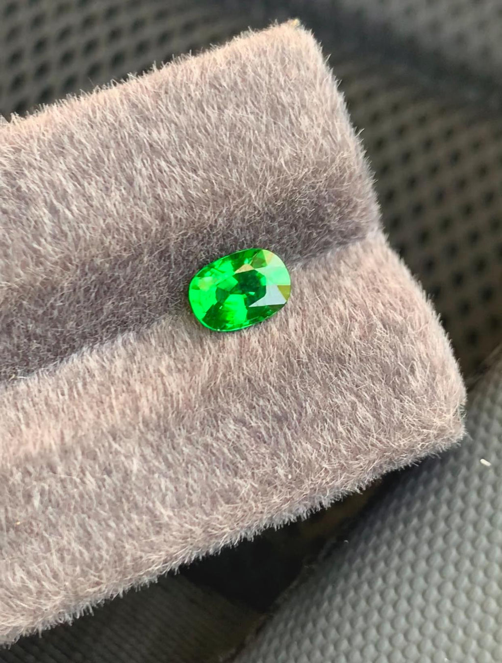 Vivid Green Tsavorite Garnet: 1.15 Carat Cushion Cut Gemstone