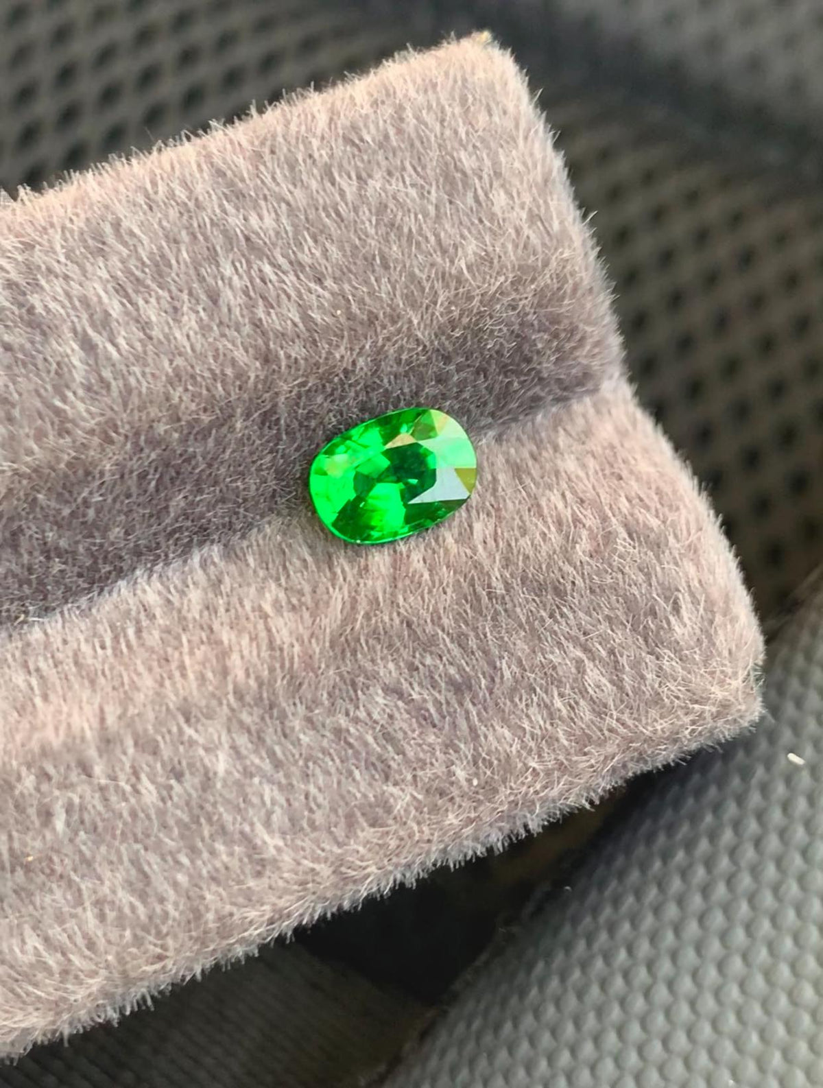 Vivid Green Tsavorite Garnet: 1.15 Carat Cushion Cut Gemstone