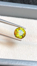 Chrome Sphene 1.30ct Round Cut – Madagascar • Full Fire