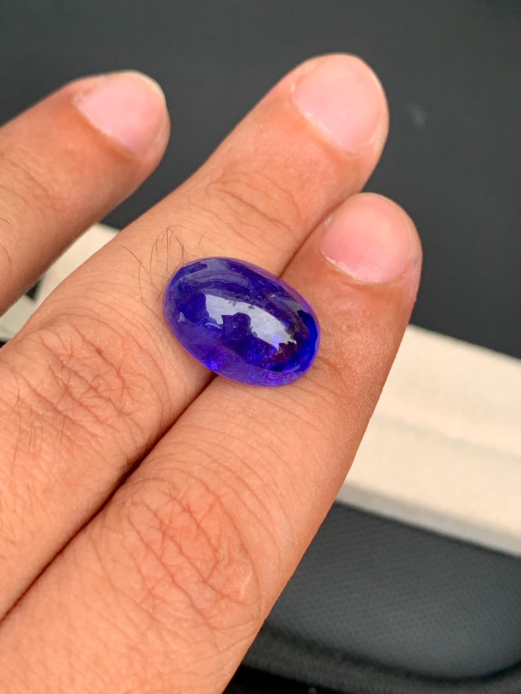 AAA Tanzanite Cabochon: 14.65 Carat Loose Gemstone - December Birthstone