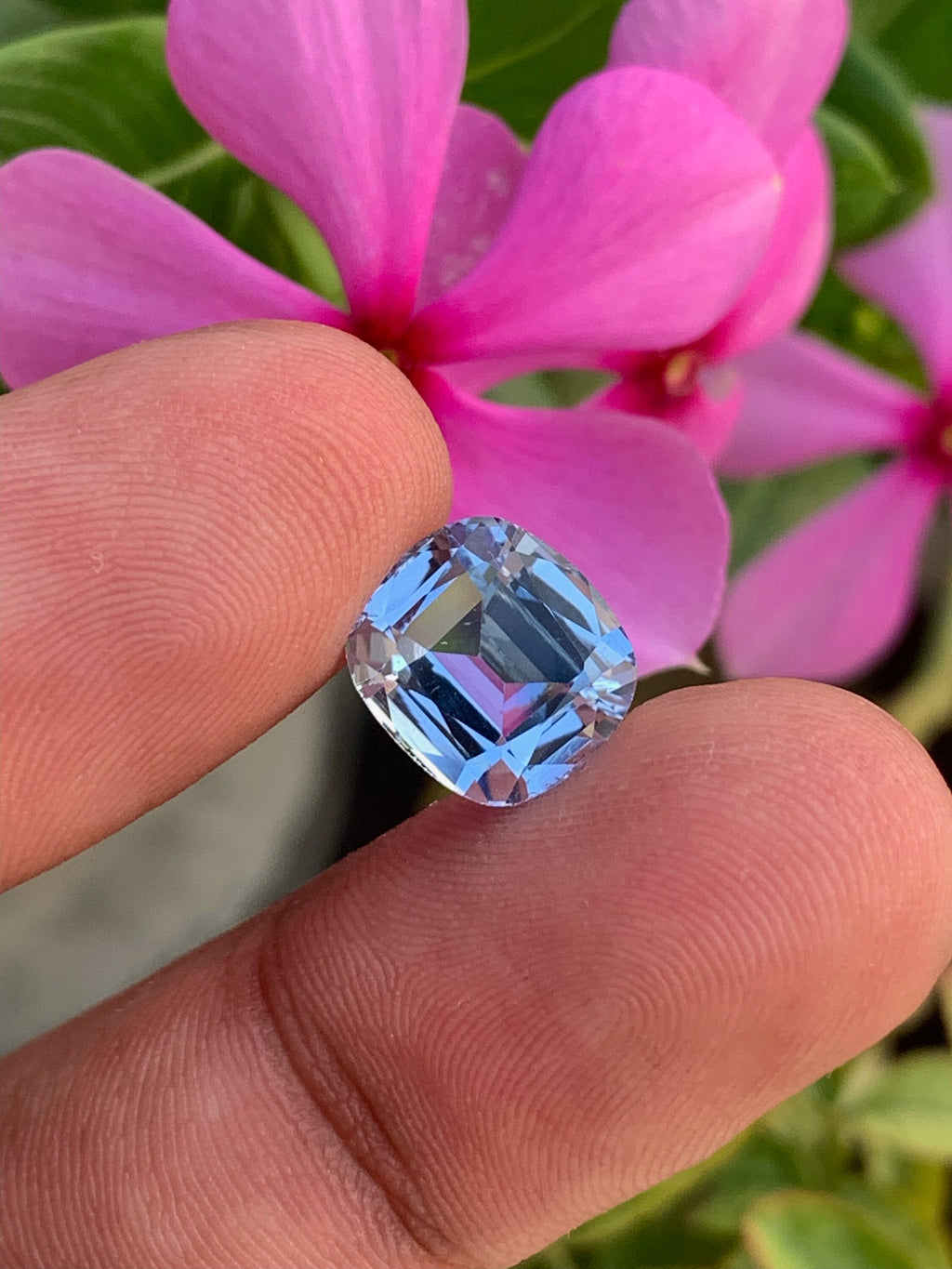 Santa Maria Blue Aquamarine Gemstone: Faceted Cushion Cut, 4.30 Carats