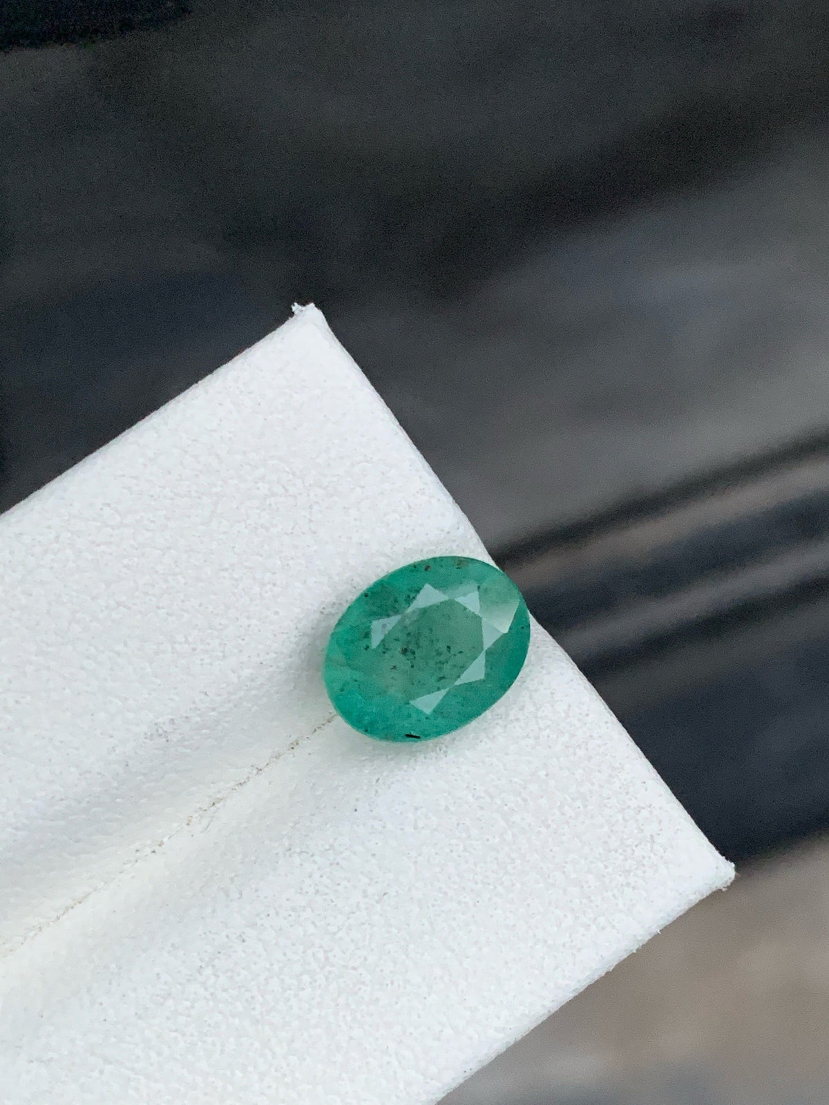 Zambia Emerald Gemstone: Natural Oval Cut, 2.90 CT Loose Stone