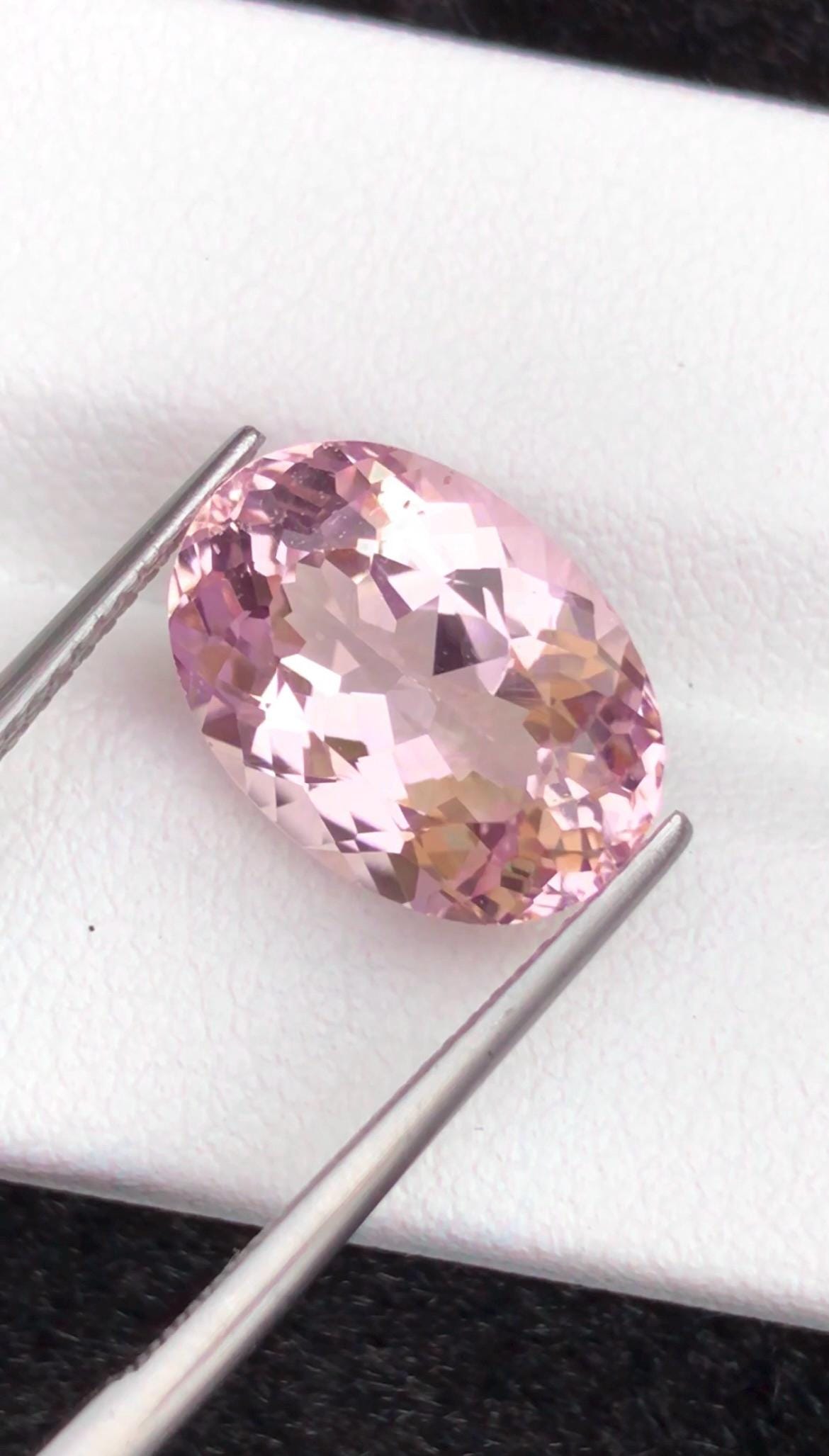 Pink Morganite 5.50ct Oval Cut – From Pakistan