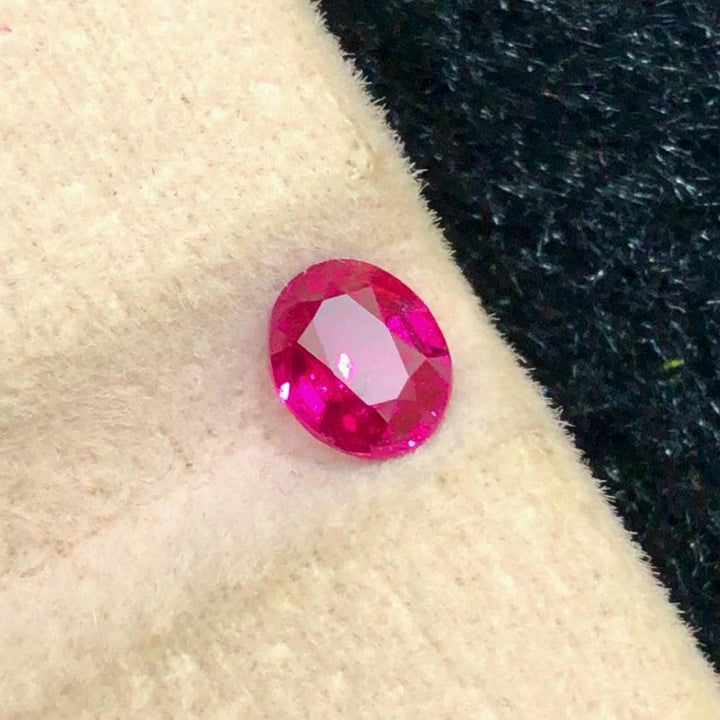 Ruby 0.70 Carat Oval Cut – Jagdalak Afghanistan