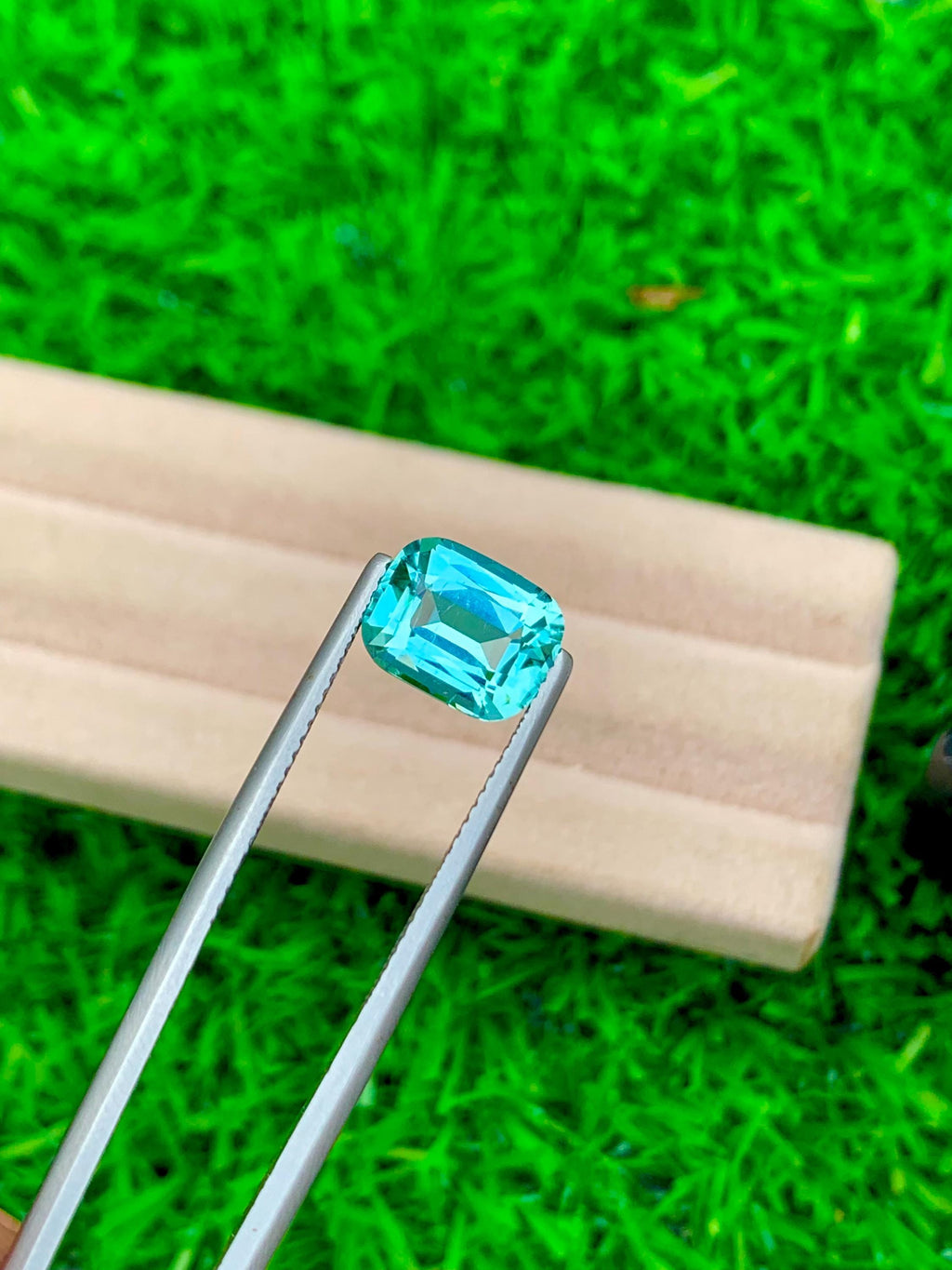 Paraiba Tourmaline Gemstone: 3.05 CT Cushion Cut, Fine Quality