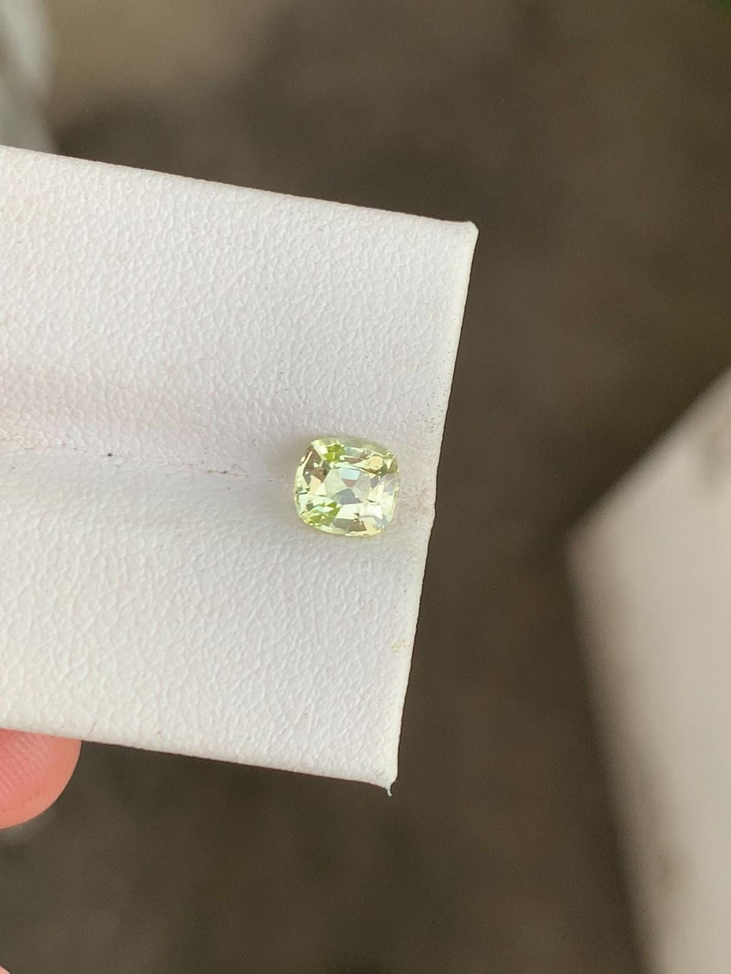 1.095 Carat Yellow-Green Chrysoberyl Gemstone: Sri Lanka Oval Cut