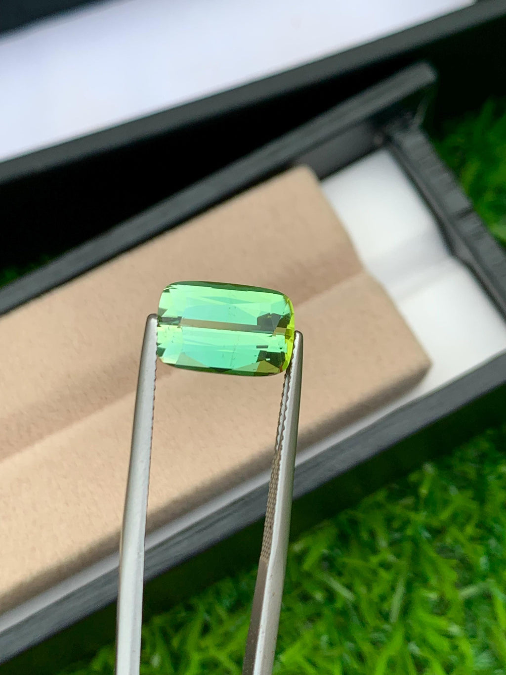 Yellowish Green Tourmaline Gemstone: 5.00 Carat Faceted Cushion Cut