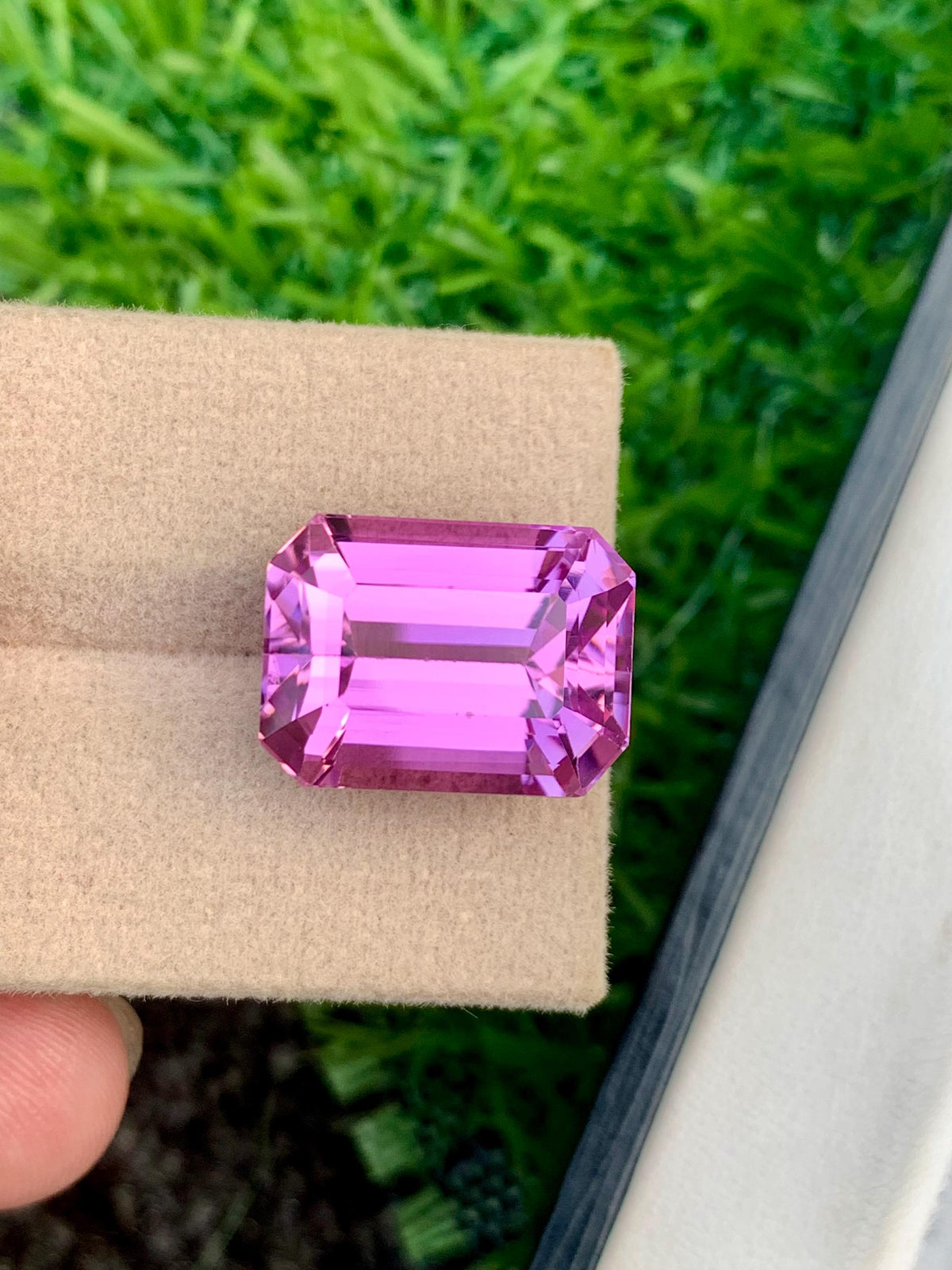 Emerald Cut Pink Kunzite Gemstone: 20.60 CT October Birthstone