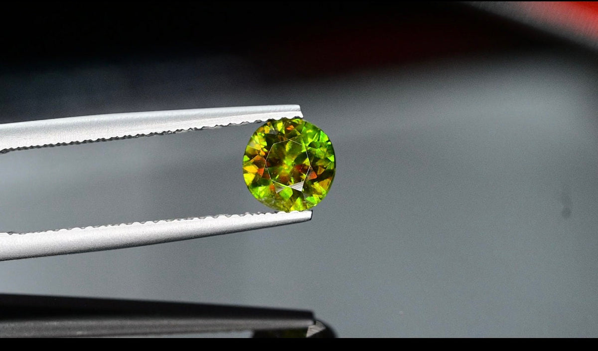 0.85 Carat Natural Chrome Sphene Loose Gemstone: Nugget Green Titanite