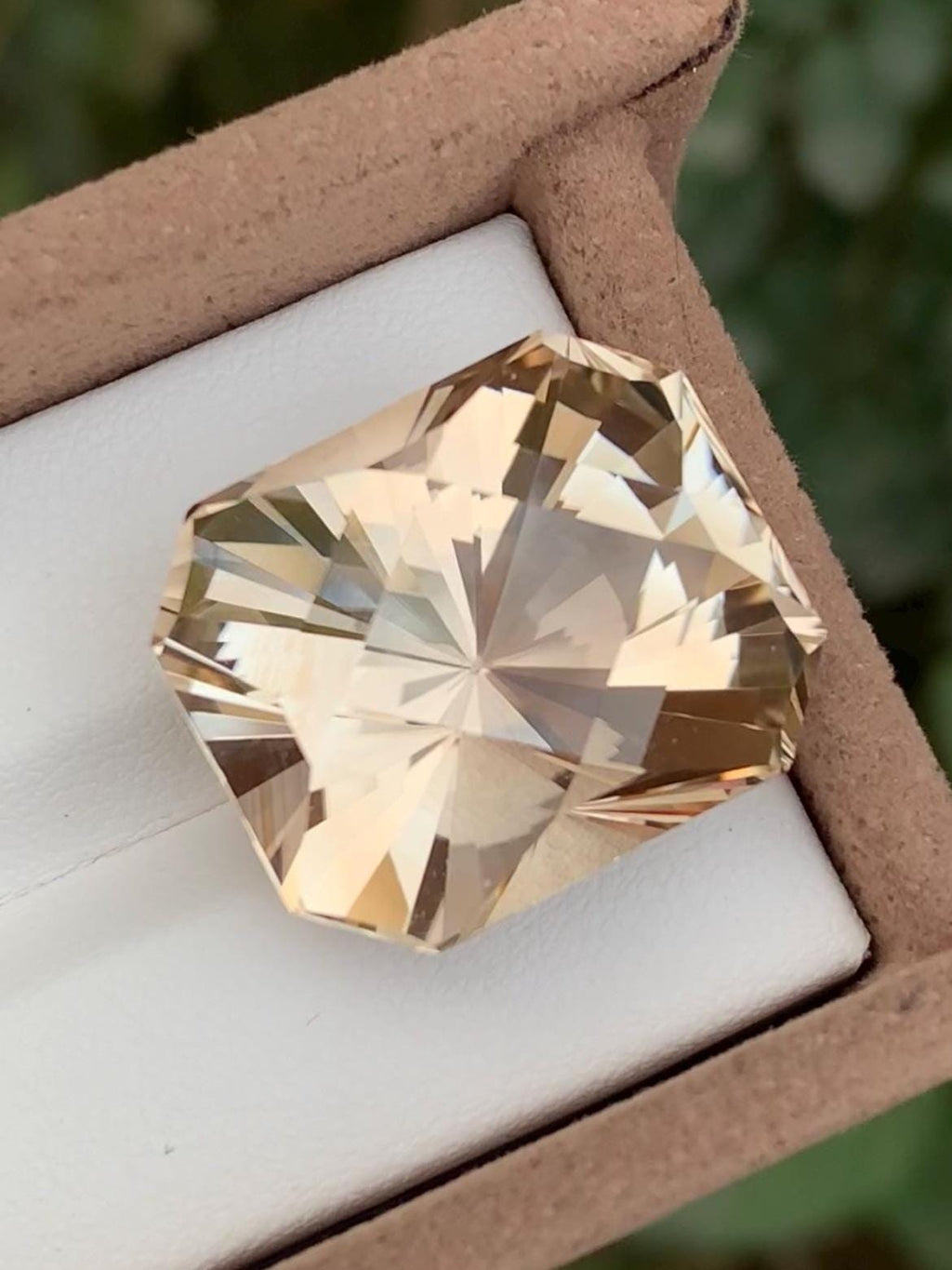 Golden Topaz 45.70ct Fancy Octagonal Cut – Skardu Pakistan