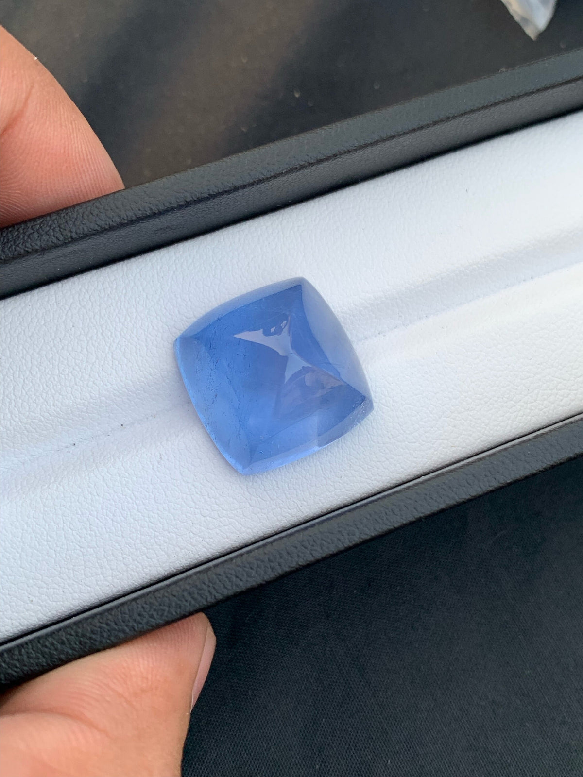 Santa Maria Aquamarine Cabochon: Deep Blue Gemstone, 28.35 CT