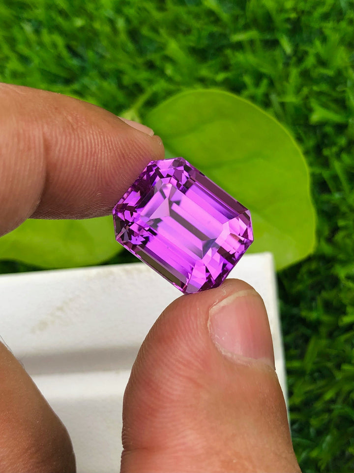 Magenta Kunzite Gemstone: Emerald Cut, 17.50 CT, Afghanistan Origin