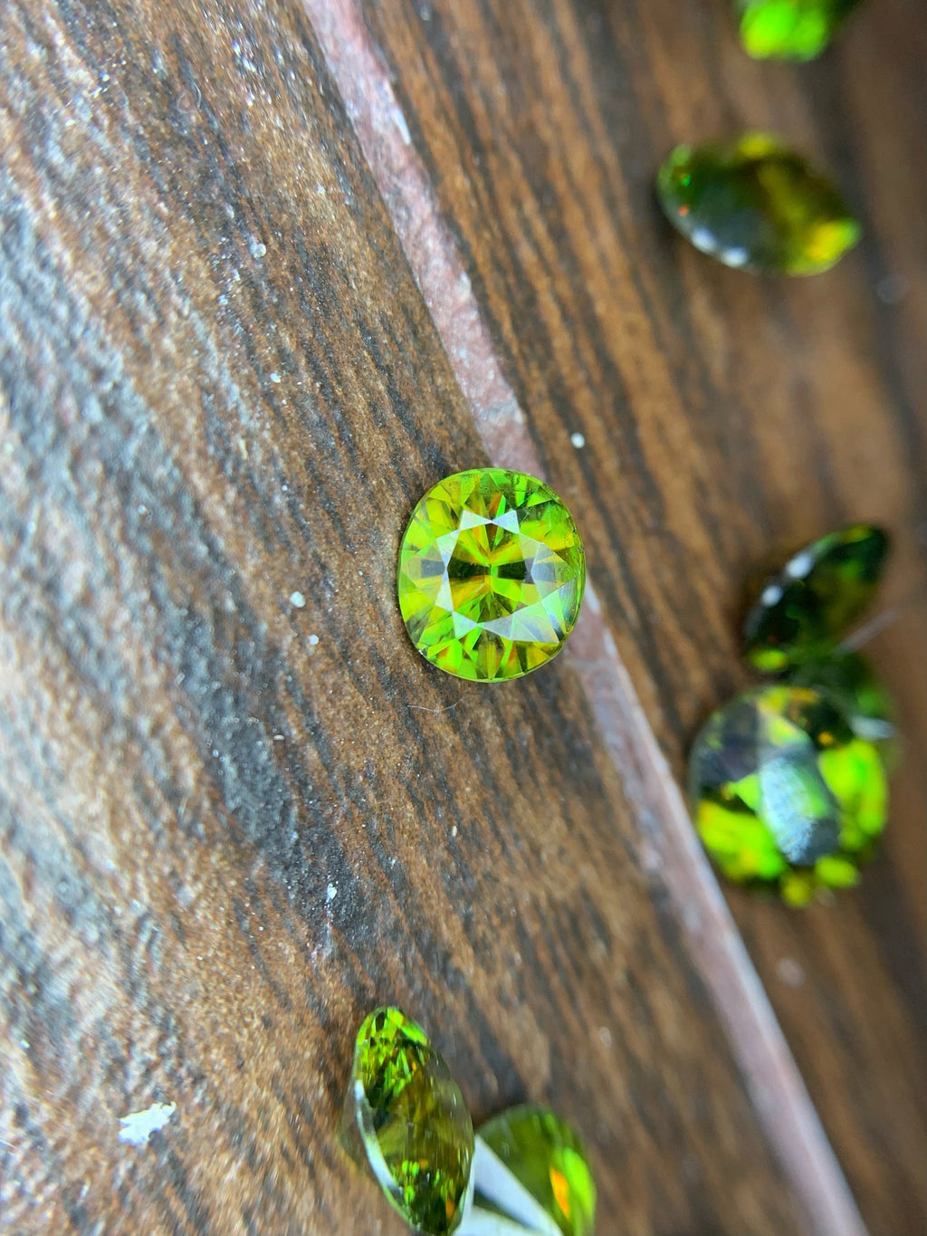 Natural Fire Sphene Gemstone: Round Cut, 0.95 ct, Himalayan Origin