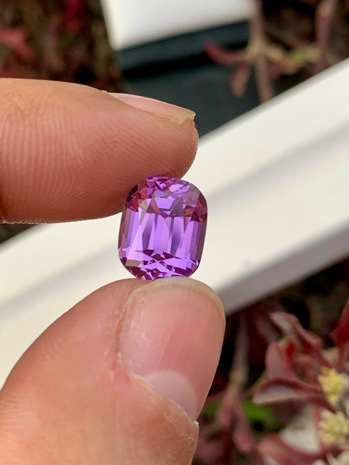Deep Pink Kunzite Gemstone: 7.15 CT Cushion Cut Spodumene Stone