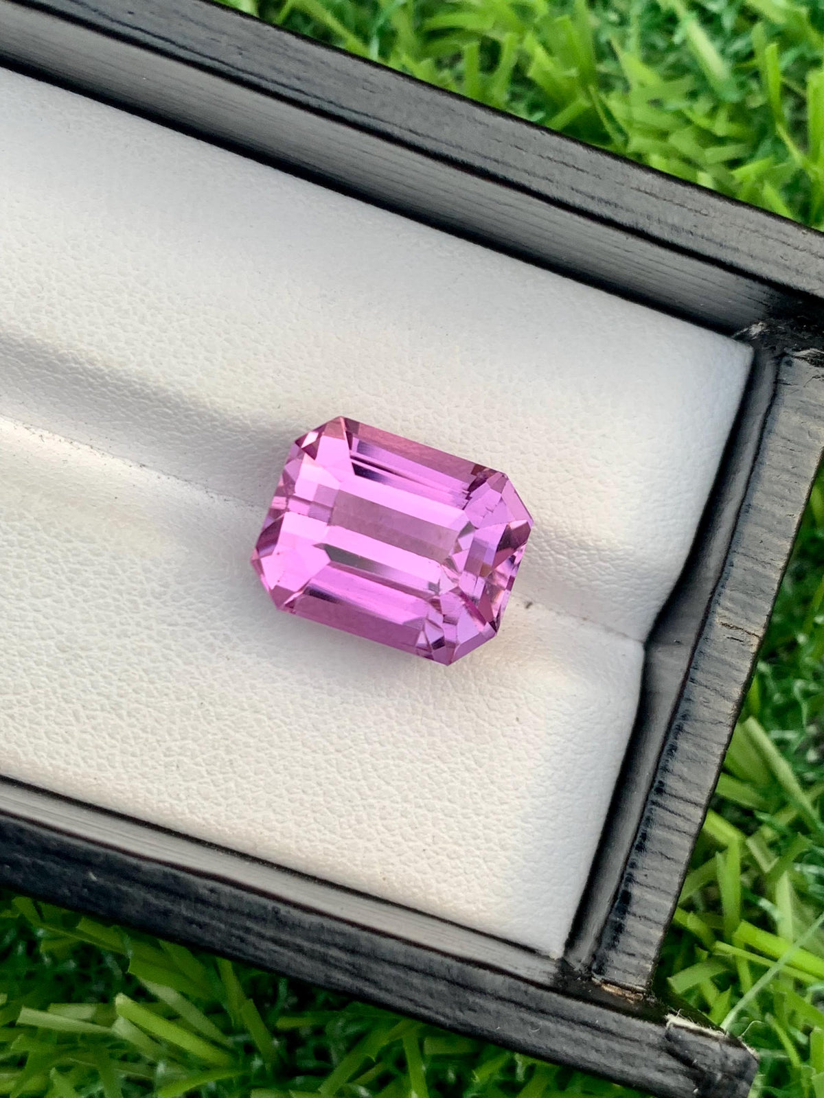 Magenta Pink Kunzite Gemstone: 13.50 CT Octagon Cut, October Birthstone