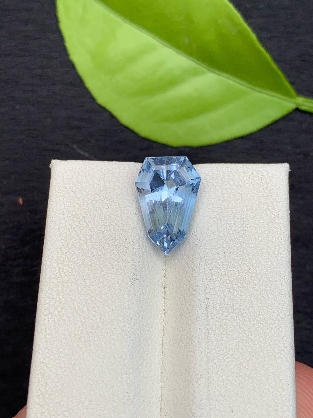 Santa Maria Blue Aquamarine Gemstone: Handmade Loose Gem, 3.70 Carat