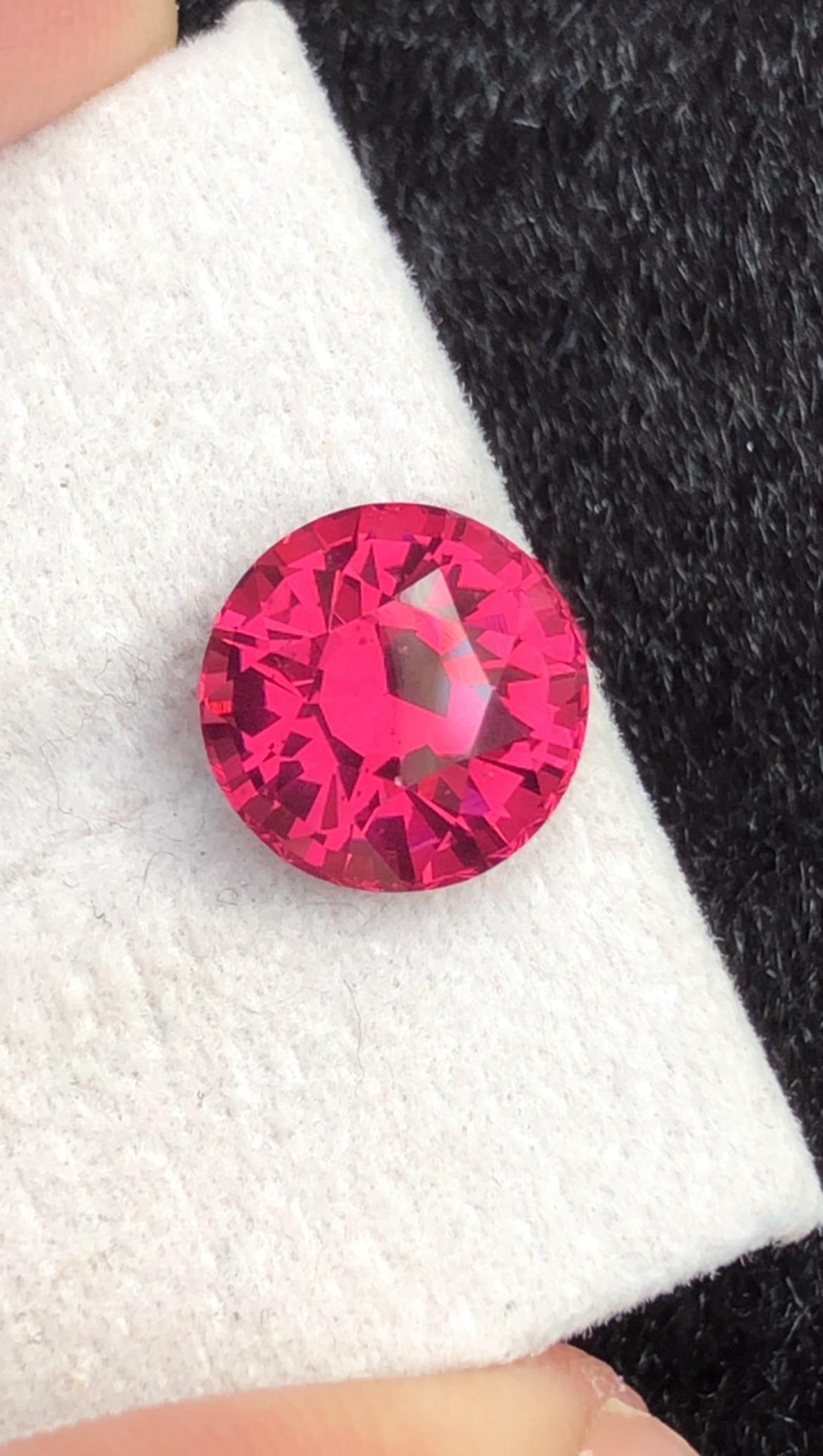 Purple Rhodolite Garnet 4.80ct Round Diamond Cut – Raspberry-Tone Tanga Mine Tanzanian Gemstone