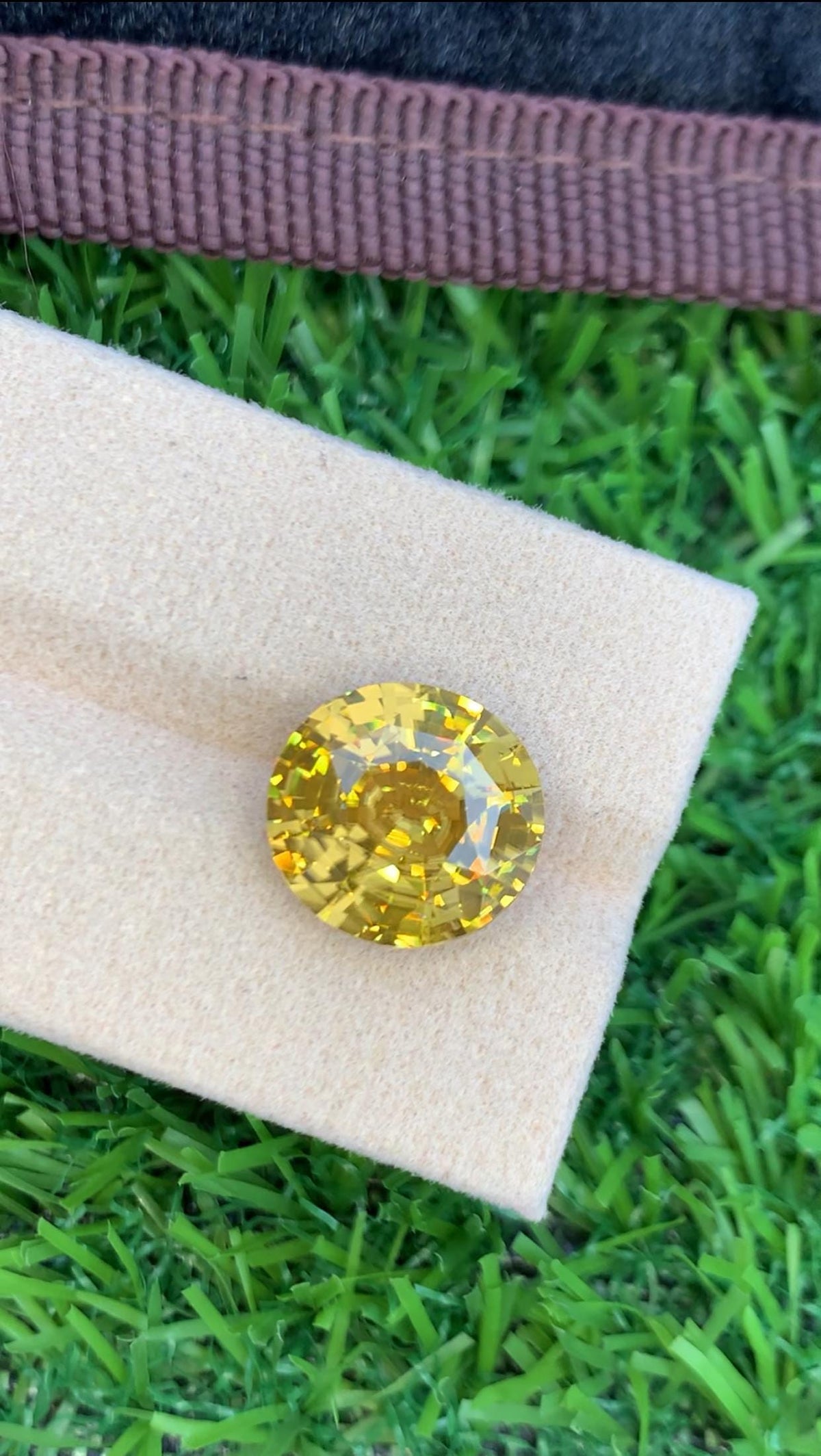 Yellow Zircon 11.00ct Oval Cut Gemstone from Sri Lanka