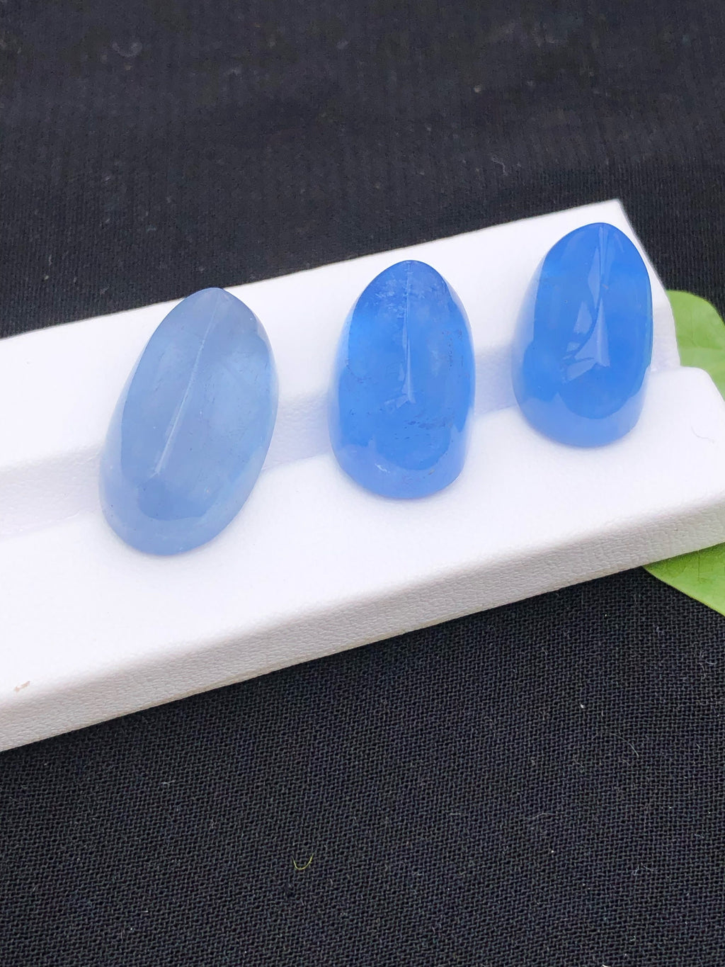 Natural Aquamarine Cabochon Gemstone Navy Blue Color  lot - 66.25 Carats
