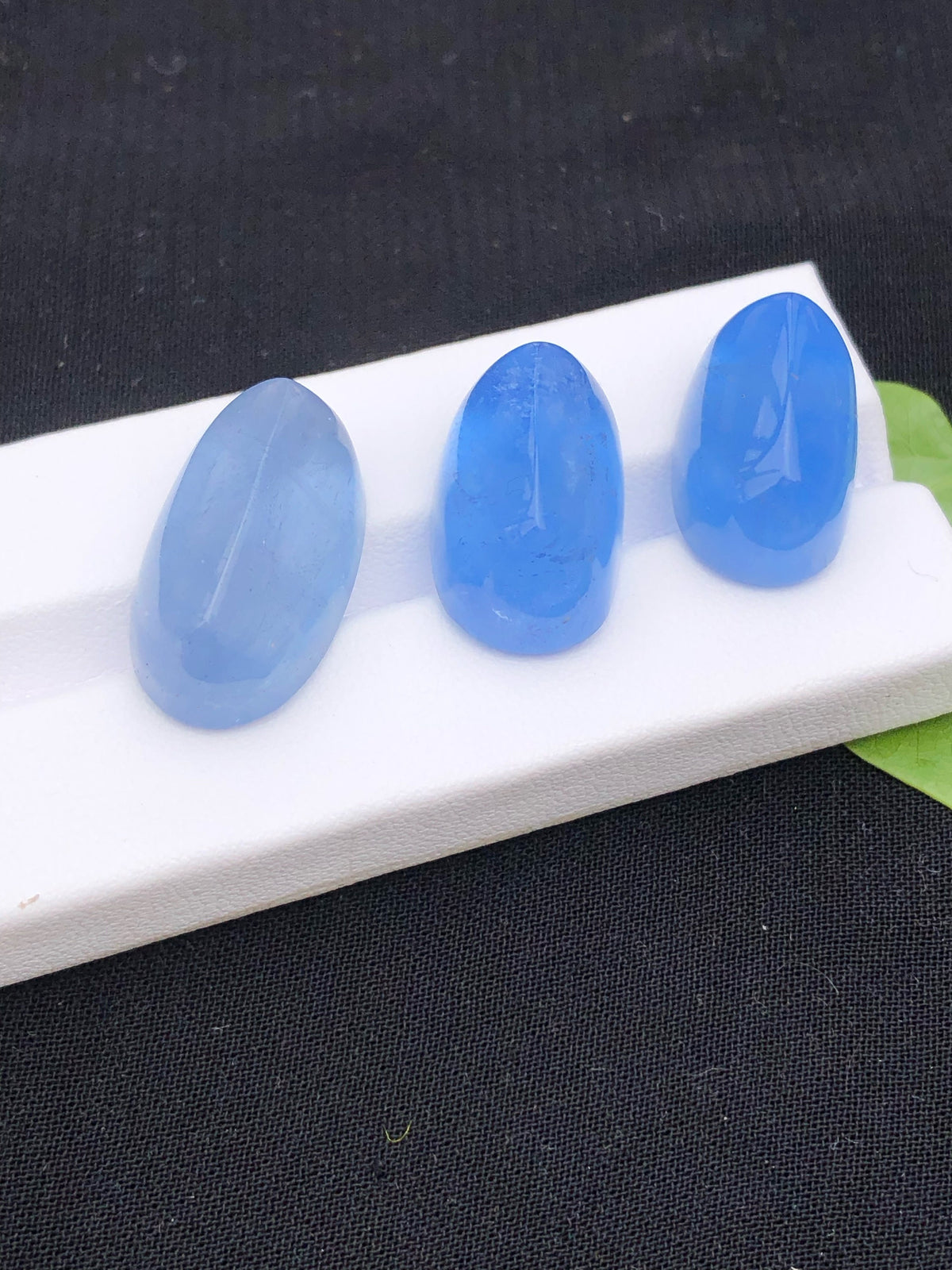 Natural Aquamarine Cabochon Gemstone Navy Blue Color  lot - 66.25 Carats