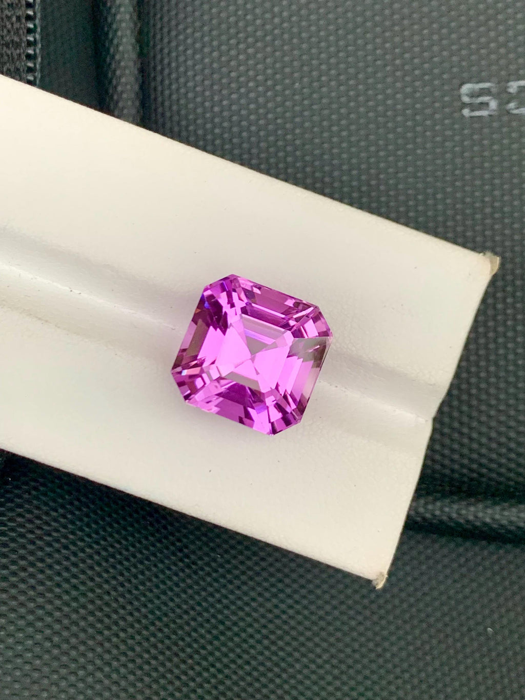 Deep Pink Kunzite Gemstone: 17.53 CT Asscher Cut Loose Stone