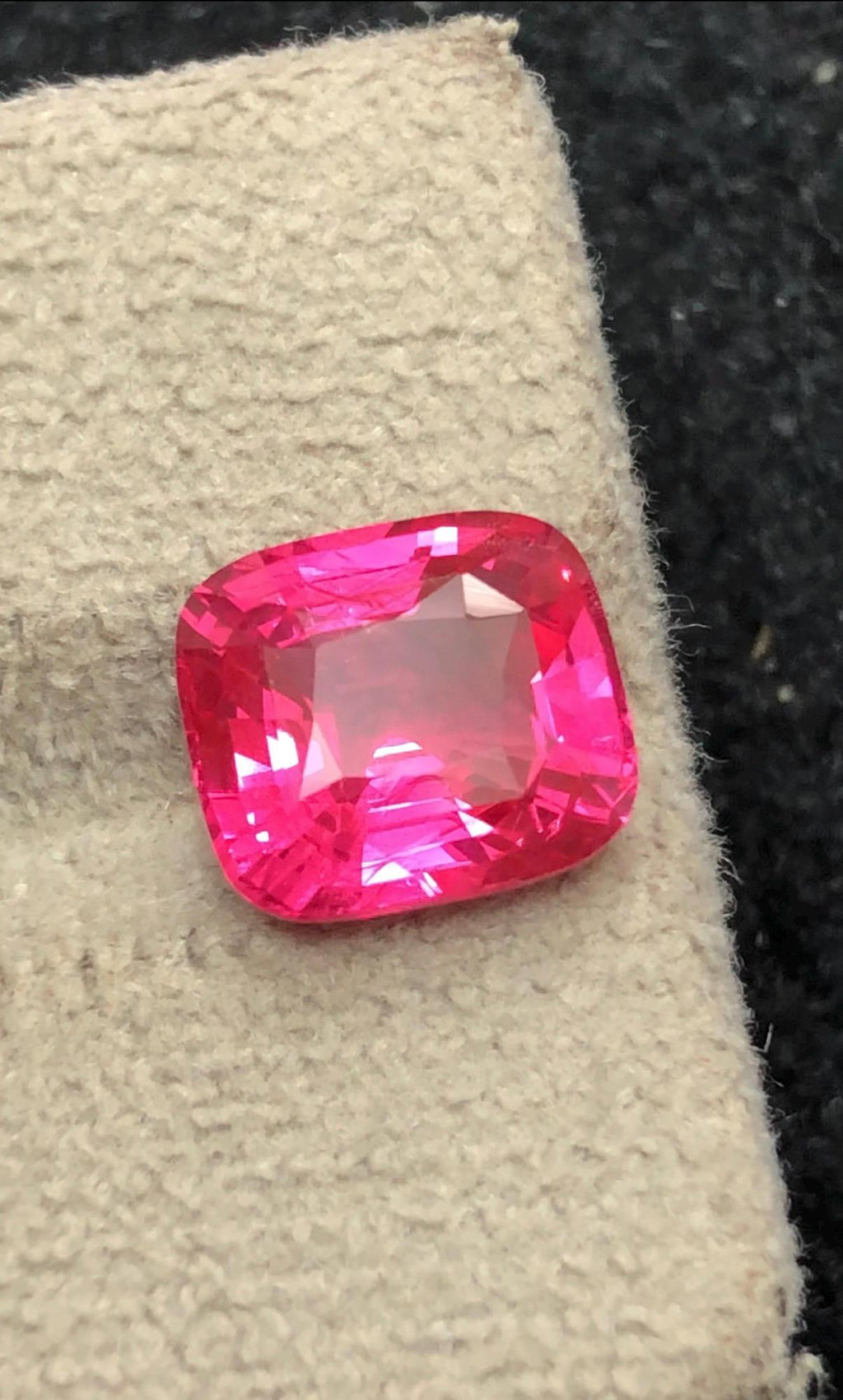 GRS certified Mahenge Spinel 2.58 carat Cushion Cut – Vivid Pink Sparkle