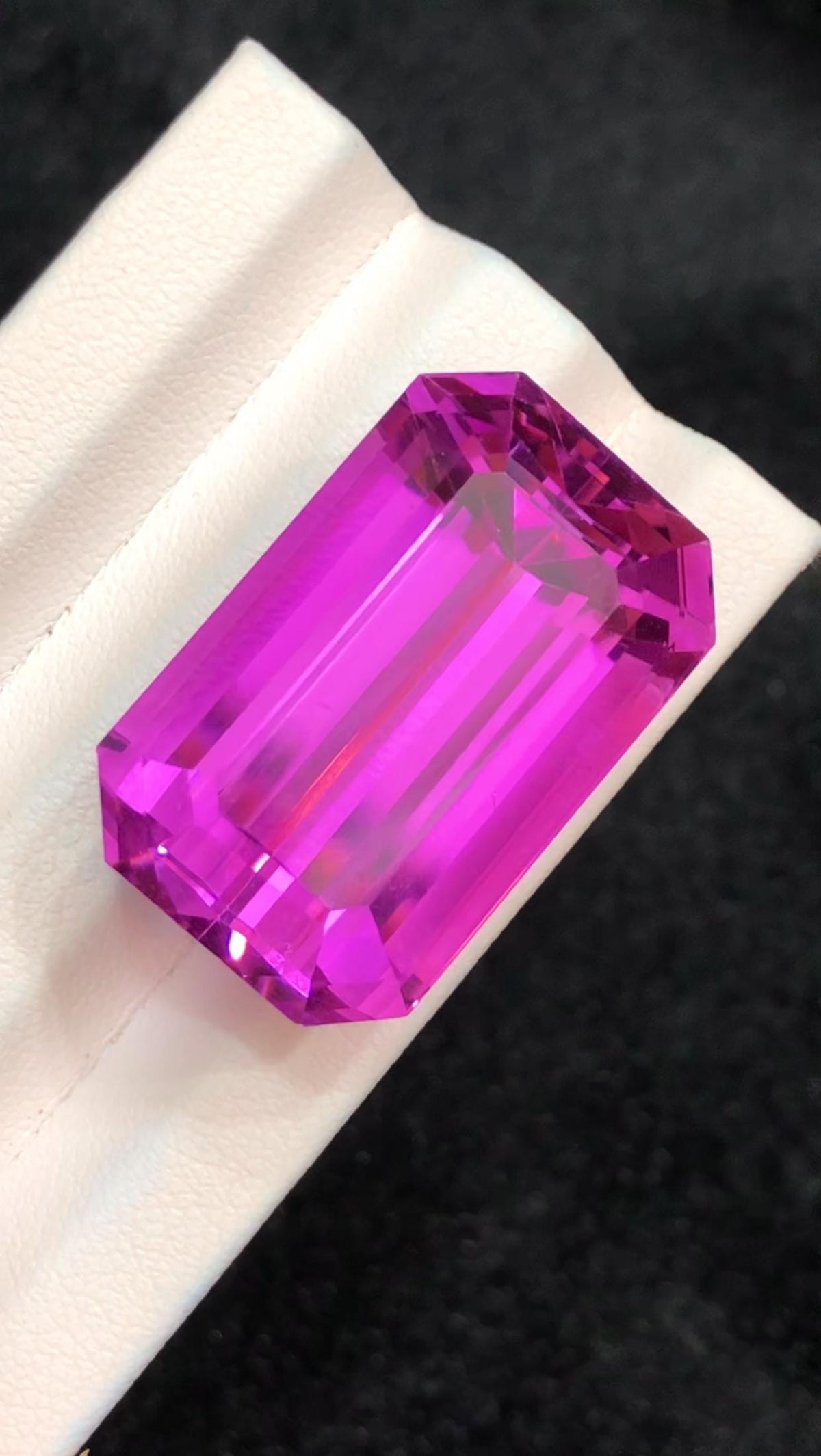 Pink Kunzite Emerald Cut – 59 Carats – Afghanistan