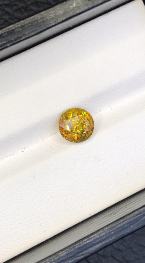 1.90 CT Round Cut Sphene Gemstone: Rare Trichroism Titanite