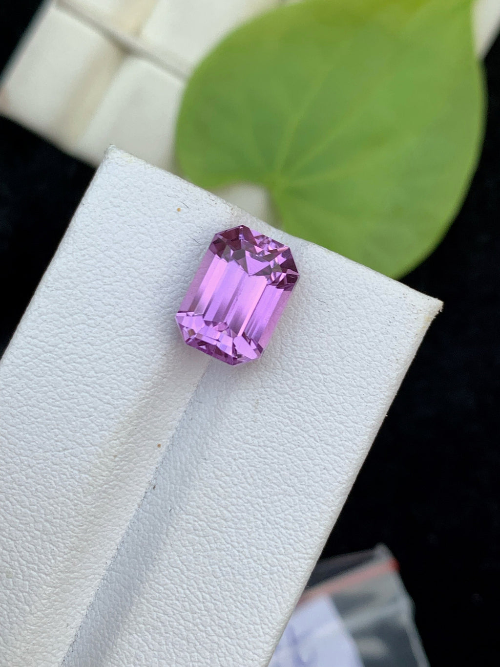 6.50 CT Lilac Kunzite Gemstone: Emerald Cut Loose Spodumene